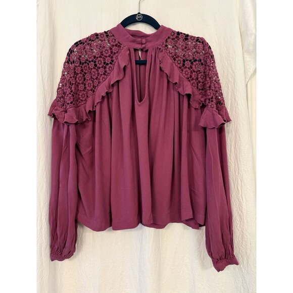 Free People Size SM Little Bit of Love Blouse Raspberry Purple Artsy Boho LSU - Picture 6 of 12